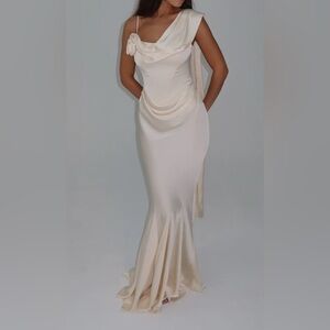LEAU CELINE CORSET DRAPE SATIN GOWN